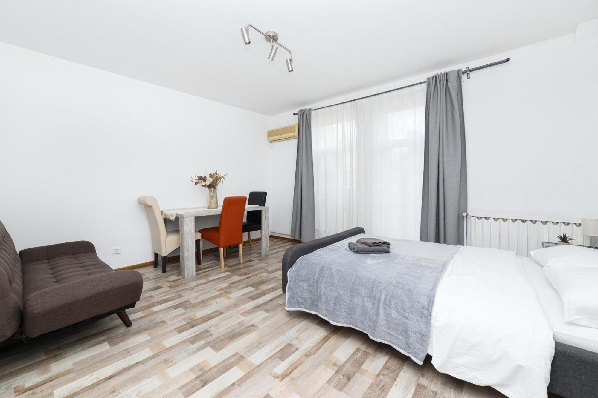 בוקרשט Color Apartments Street Blanari 12 מראה חיצוני תמונה